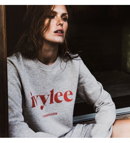 IVYLEE COPENHAGEN - Classic Sweatshirt - Grey Melange w. Red Logo