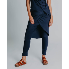 LISA BROWN - Visha Pant - White (Pictured in Navy)